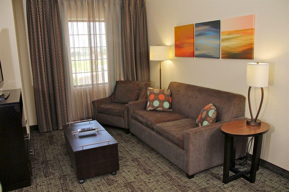 Staybridge Suites Bismarck By Ihg Zewnętrze zdjęcie
