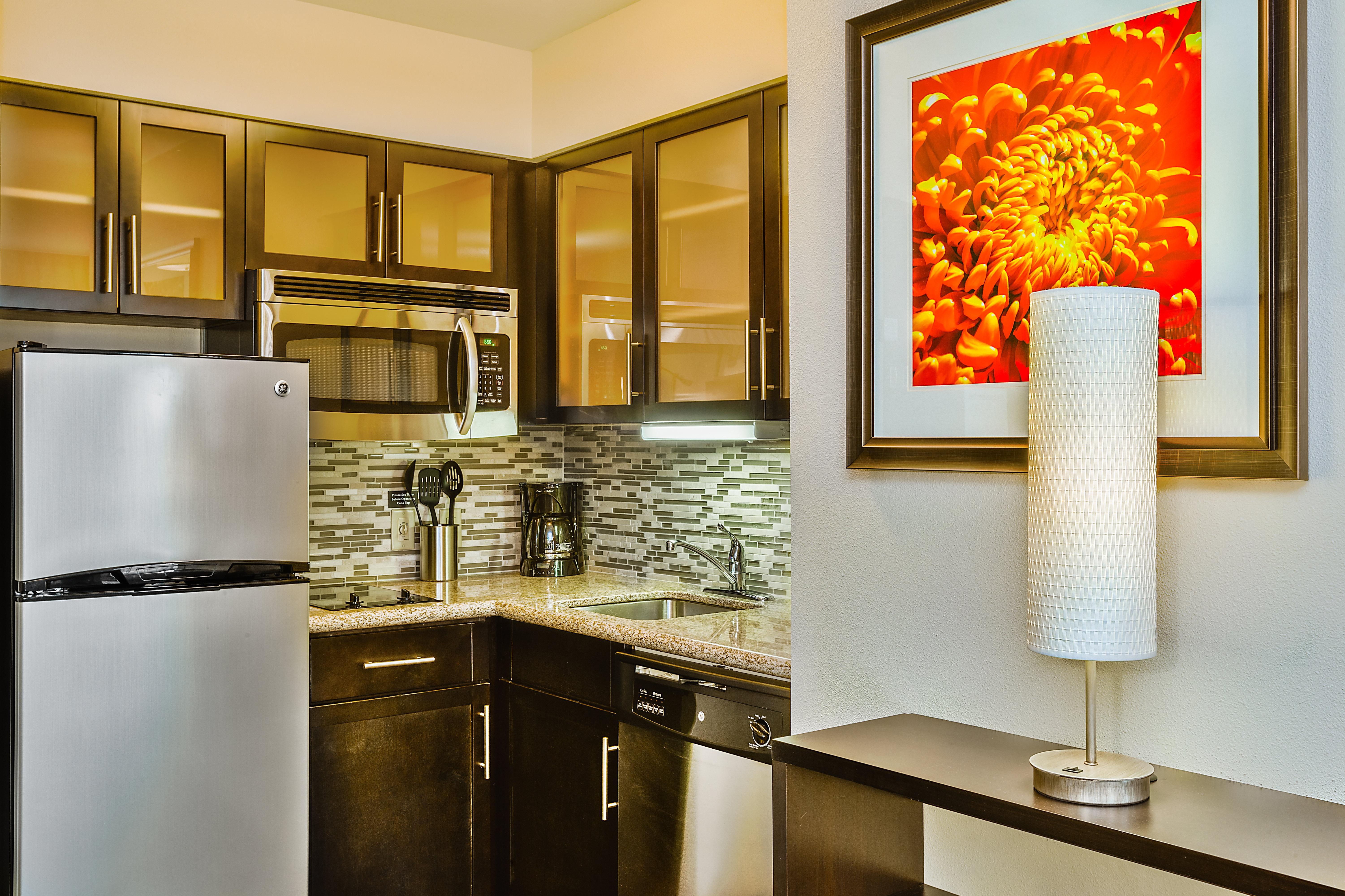 Staybridge Suites Bismarck By Ihg Zewnętrze zdjęcie