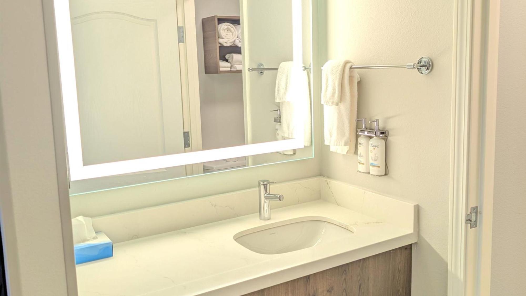 Staybridge Suites Bismarck By Ihg Zewnętrze zdjęcie