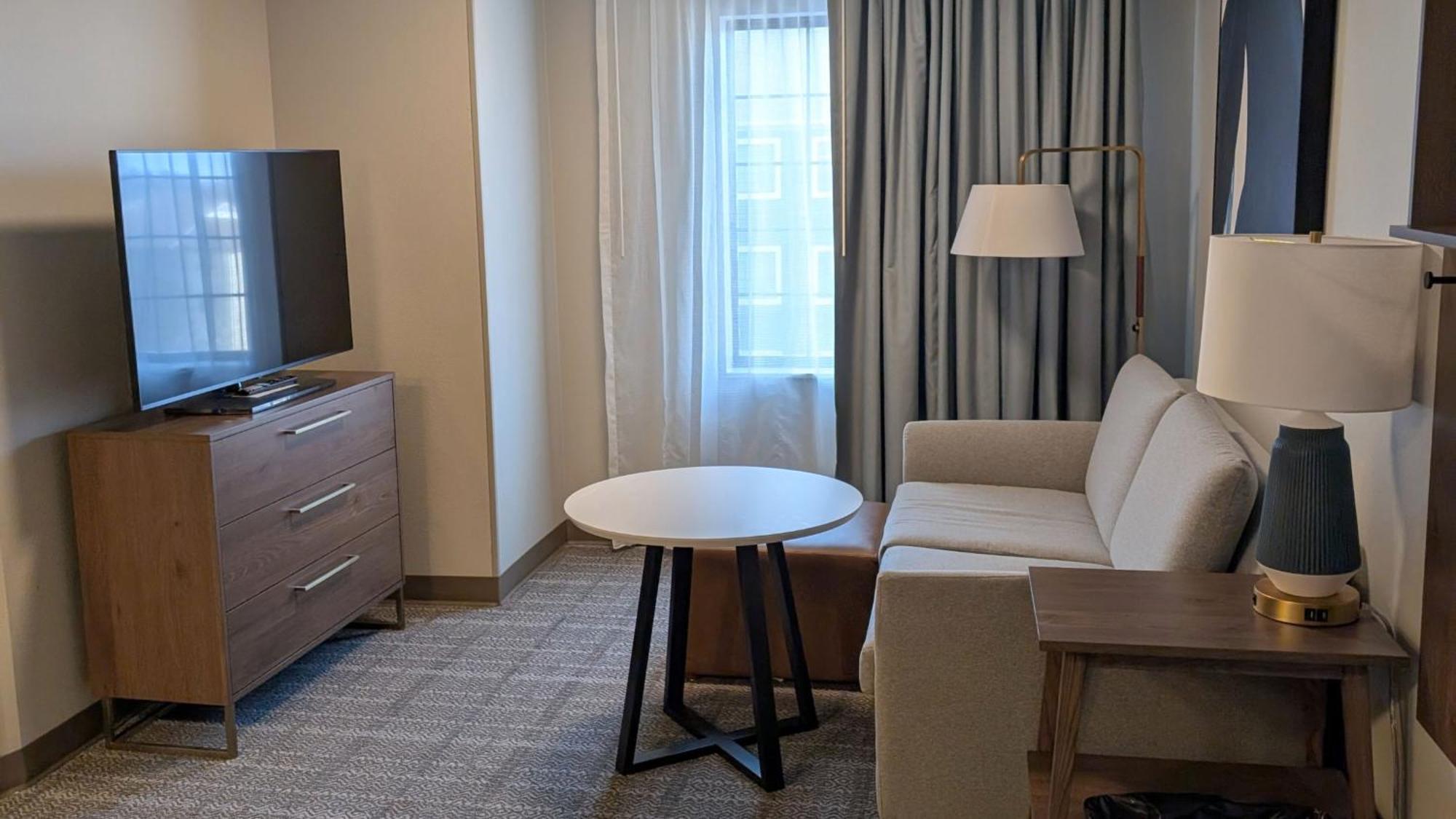 Staybridge Suites Bismarck By Ihg Zewnętrze zdjęcie