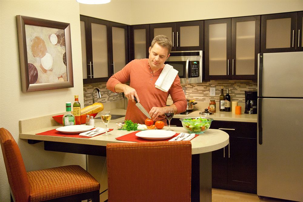 Staybridge Suites Bismarck By Ihg Zewnętrze zdjęcie
