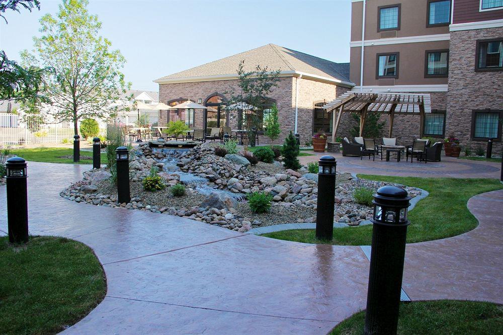 Staybridge Suites Bismarck By Ihg Zewnętrze zdjęcie